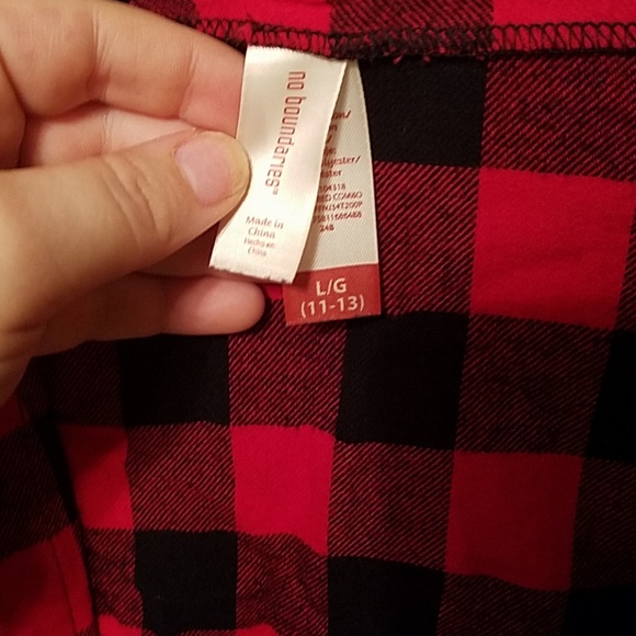 Buffalo plaid crop button down - Picture 2 of 4